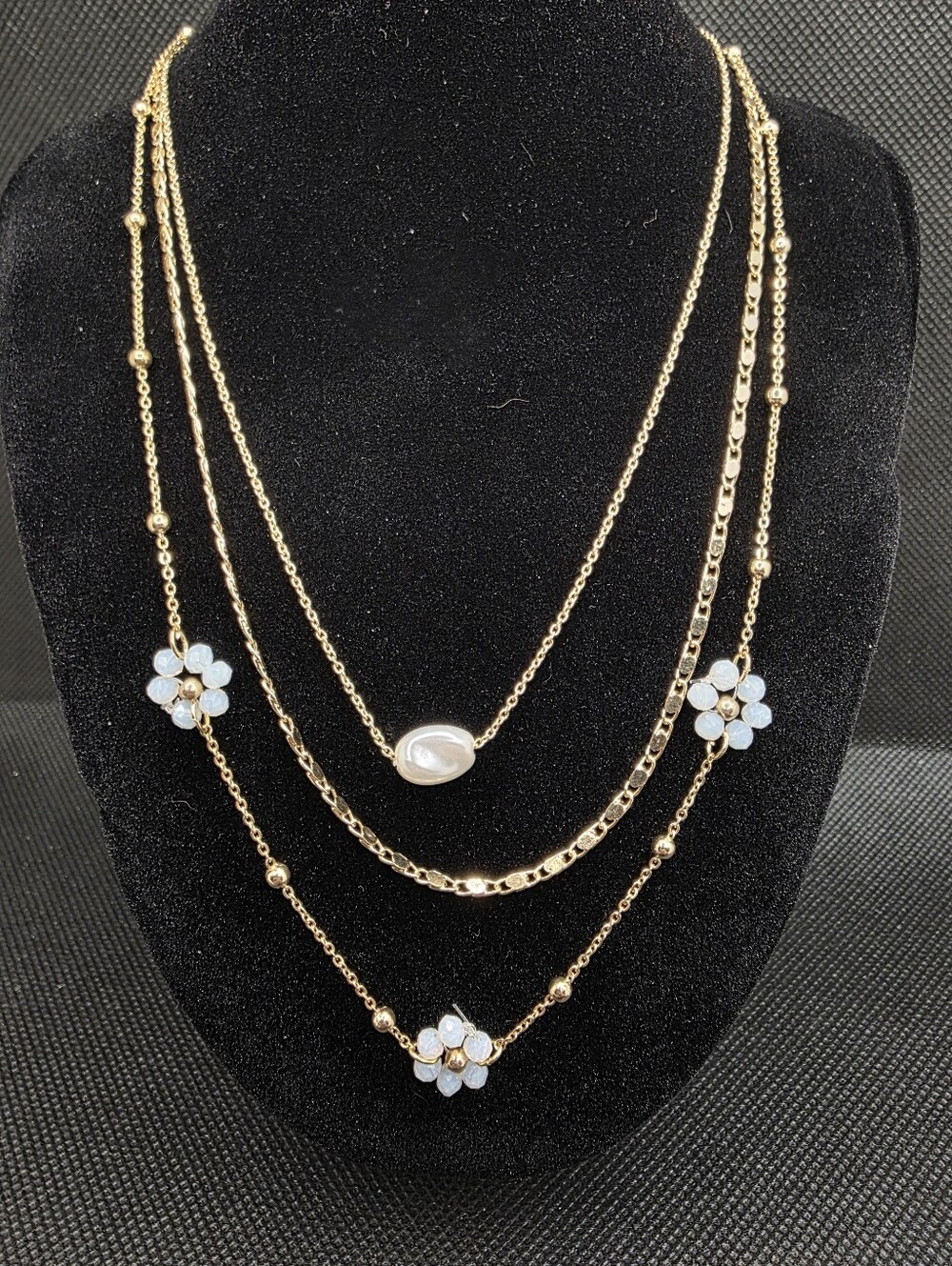 Gap Gold-Tone Layered Floral & Pearl Necklace White Floral Accents
